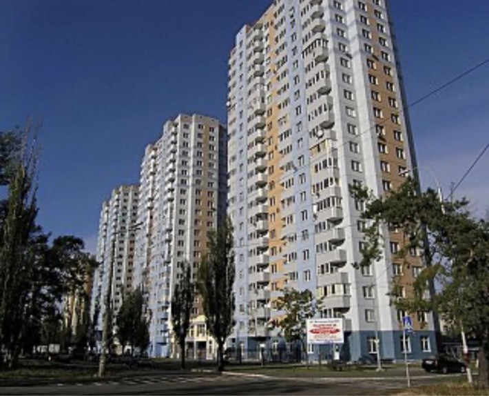 Сдам паркоместо/место в паркинге по ул. Краковская - фото 1