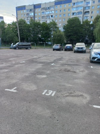 Оренда місця на автостоянці - фото 1