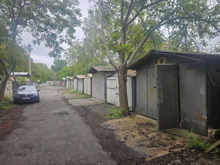 Сдам гараж ул. Инглези (25 ч. дивизия) - фото 1