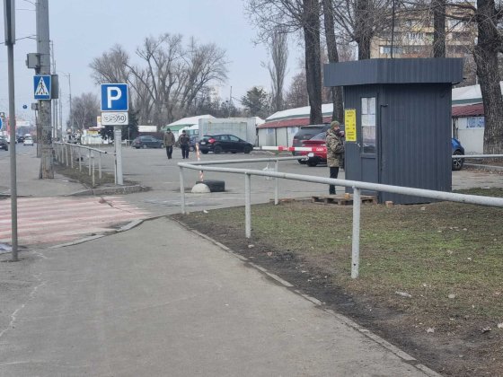 Здам в оренду паркомісце на Шпалерному ринку, від власника Киев