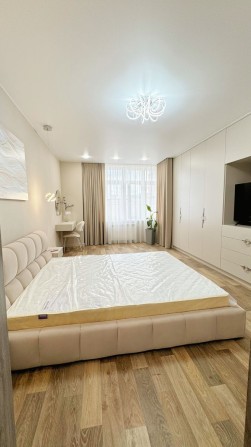 Продам 2 кімн. квартиру з  ремонтом ЖК Династія. В.Липківського 37в - фото 1