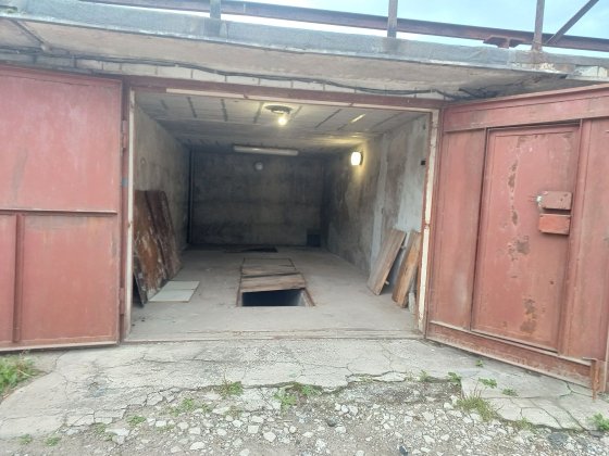 Продам гараж 4мкр.л/б.кооператив Левобережный 2. 9500$ Кам'янське