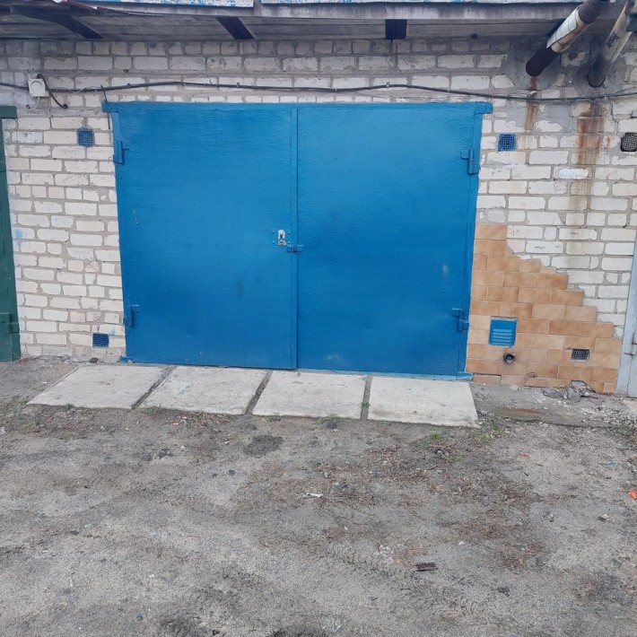 Продам гараж! Кооператив «Октябрь». Район 4 больницы - фото 1