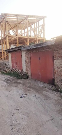 Продаю цегляний гараж р-н Заравшан, Довженка 4200$ - фото 1