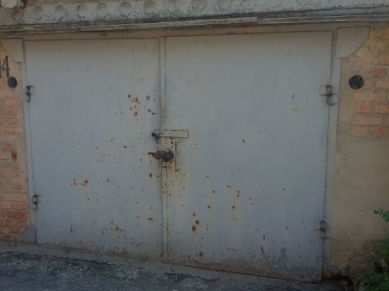 Гараж.    кирпичний