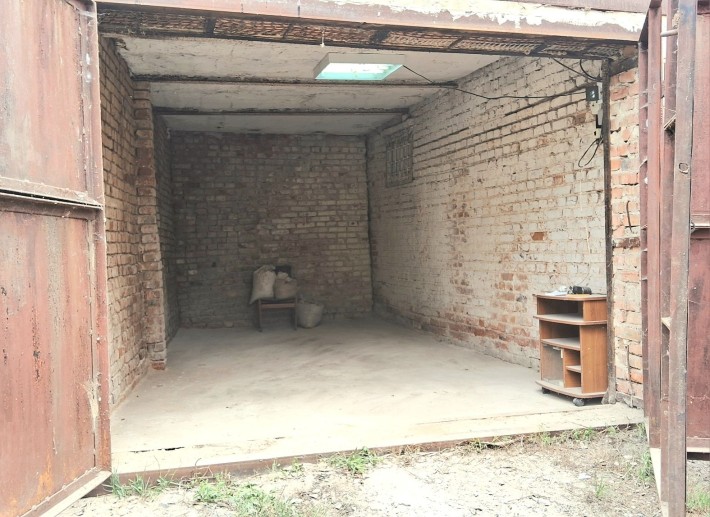 Продам кирпичный гараж ак27 - фото 1