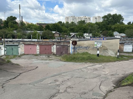 Продам гараж АК 6 Конфетка Чернігів