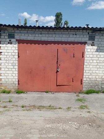 Продам капитальный гараж в ГК ,,Простор,,  г.Житомир. Площадь 24 кв.м. - фото 1