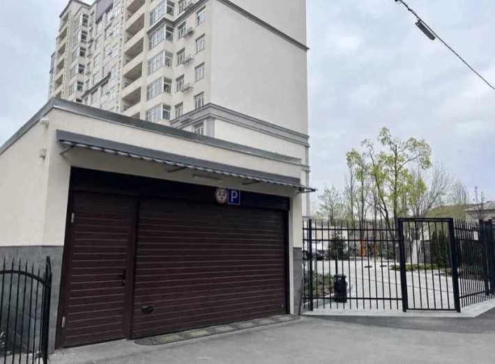 Продам подземний паркинг Краковская 4б, Днепровский район, Строителей - фото 1