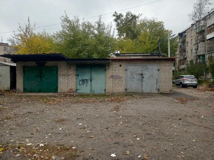 Капитальний гараж біля житлового будинку по вул.Дудикина - фото 1