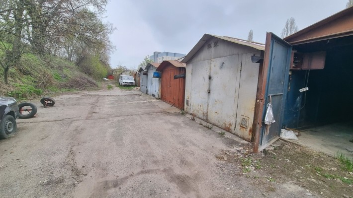 Продам гараж в кооперативі Зеніт вул Вербова 1 Караван ЖК Навігатор - фото 1