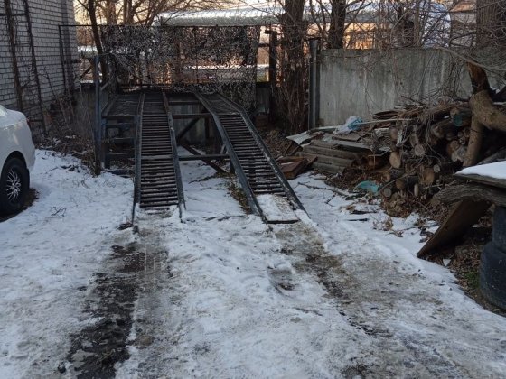 Продам гараж в кооперативе лада Днепр