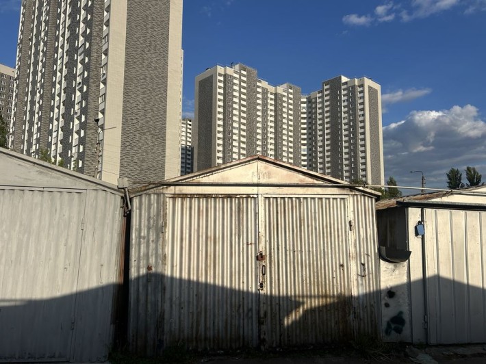 Продам гараж біля ЖК Навігатор 2 Оболонський р-н, вул. Коноплянська,9 - фото 1