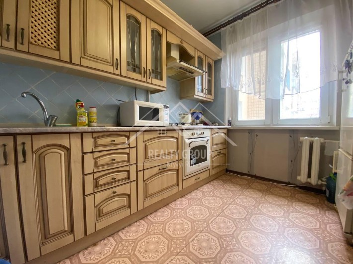 Продається 3-кімнатна квартира на вул. Івана Авраменка (Корнійчука), 8 - фото 1