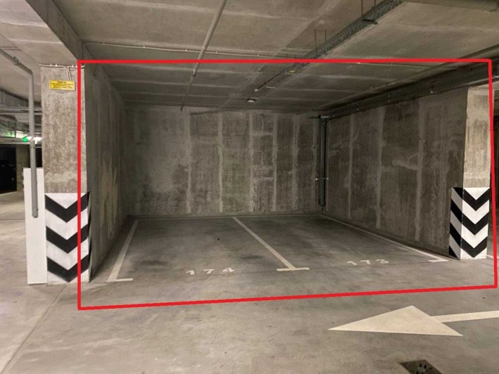 Продам паркоместо (паркинг паркомісце) в жк Новопечерська Вежа Бойчука - фото 1