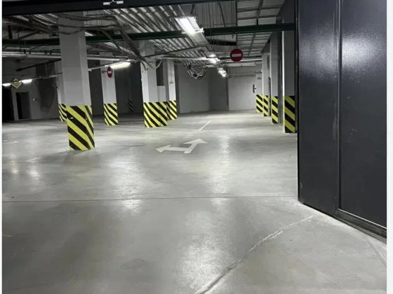 ЖК Славутич 1, продам паркінг, власник Київ