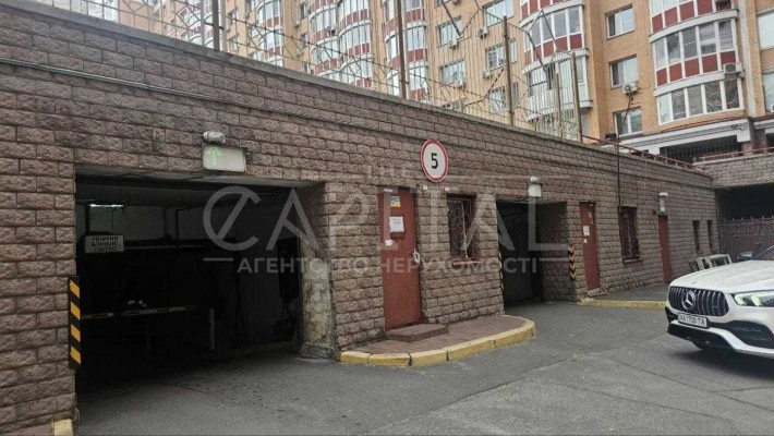 Продаж паркомісць / 43м2 / Володимира Івасюка, Оболонь / Київ - фото 1