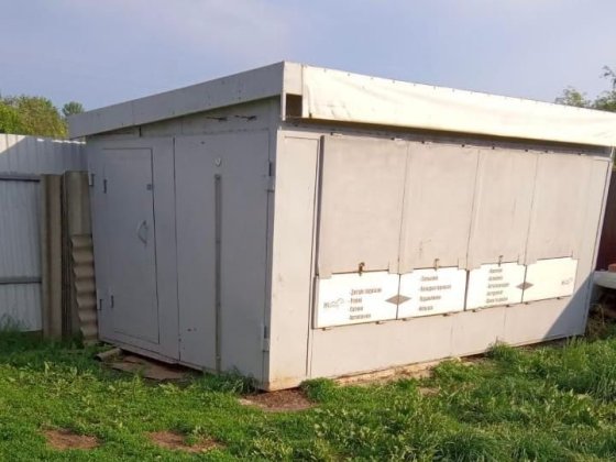 Подам металевий гараж. Карлівка