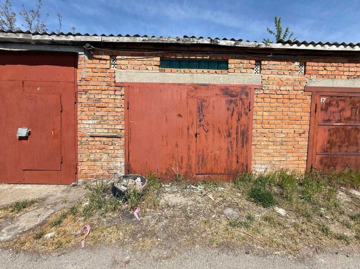 Продам кирпичний гараж 25,8 кв. Хмельницький, Раково 2. з документами - фото 1