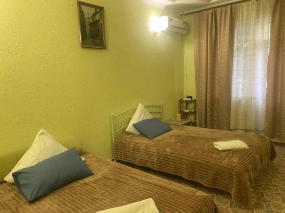 Апартаменти подобово не подалік від термального басейну