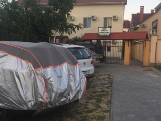 Гостьовий будинок «Чорноморський дворик « Паркова Чорноморськ