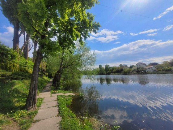 Русанівські Сади Будинок подобово BBQ 50метрів до водойми мЛівобережна Киев