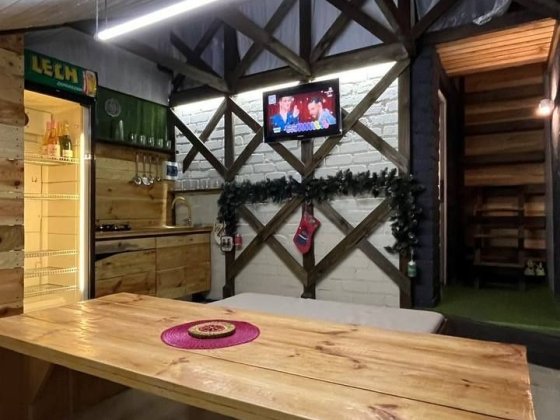 Гостевой дом посуточно (дом для отдыха Запорожье , центр города) Запоріжжя