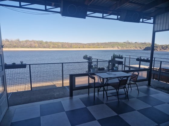 Подобово Будинок на берегу Дніпра,  Хортиця.