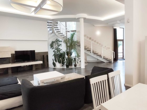 Сдам дом хай-тек, с банным комплексом, бассейном, 325м, 5 комн Одеса