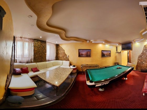 Дом (апартаменты) для отдыха компанией. Центр. Баня бассейн.