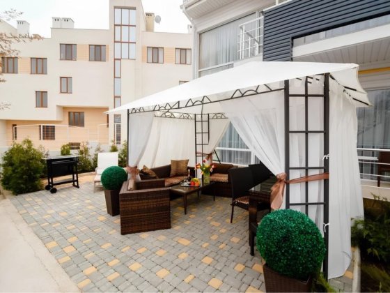 Сдам посуточно престижные таунхаус 16 фонтана 3 комнаты + гостиная ) Одеса