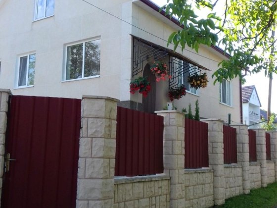 Здається будинок Велятино