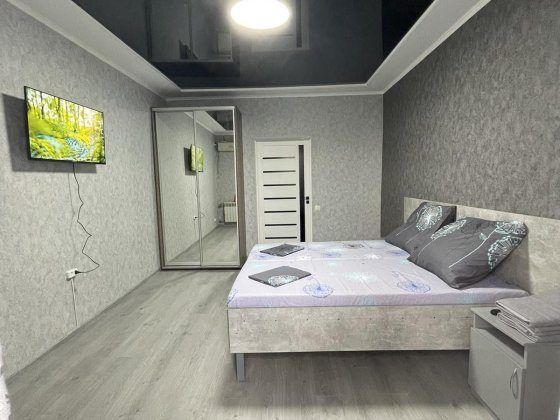 Сдам 2-х комнатную квартиру посуточно почасово р-н ЖД и Авто вокзалов Каменское