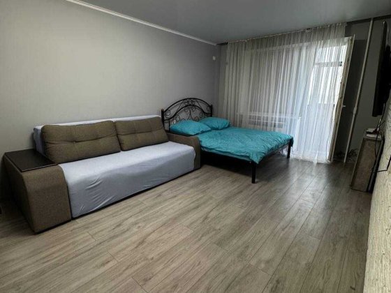 СВОБОДНА Посуточная аренда квартиры в центре район Рояла