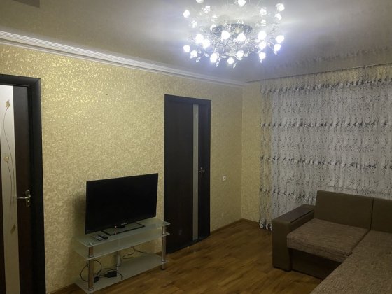 Подобово посуточно квартира