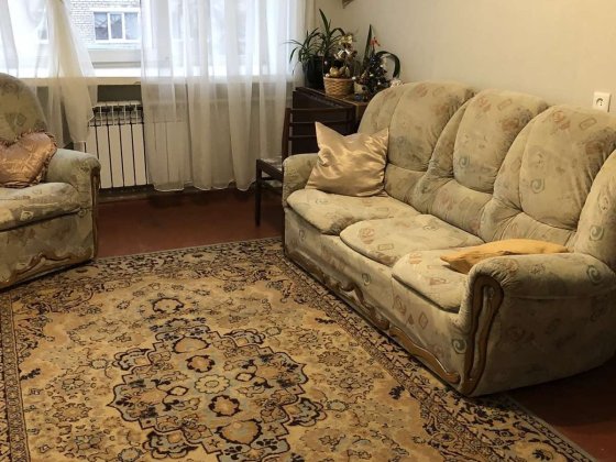 Квартира вільна, звертатися за номером +380 50 964 3444 Изюм