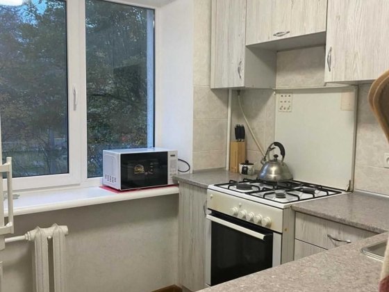 Сдам в Черноморске 2 комнатную кввартиру  у моря на Парковой Черноморск