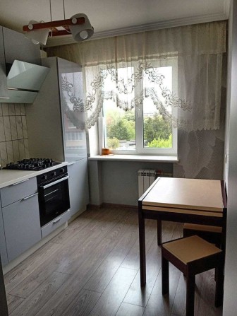 Сдам посуточно 2 ком квартиру  у моря  г. Черноморск - фото 1