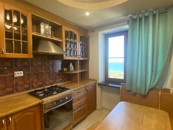 Сдам отдыхающим 1 комнатную студию с панорамой моря Чорноморськ