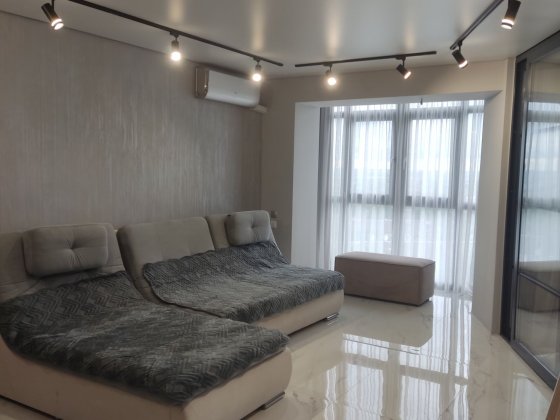 Трикімнатна,Проспект Незалежності. Краматорск