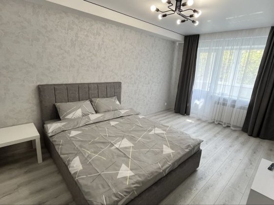 Подобово!Посуточно!Затишна,чиста квартира в центрі міста. Краматорск