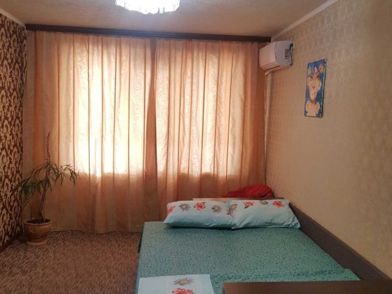 подобово 1ком.кв.ЦЕНТР Павлоград