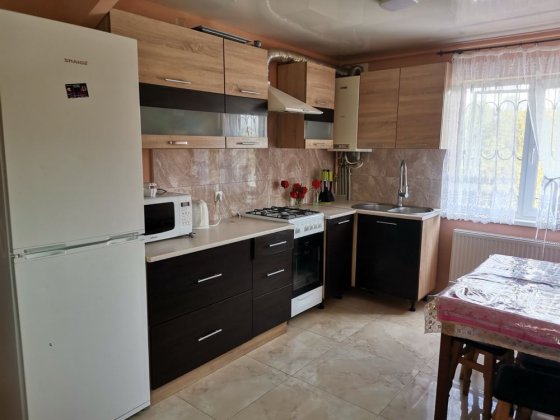 Подобово каартира дім 300 Умань