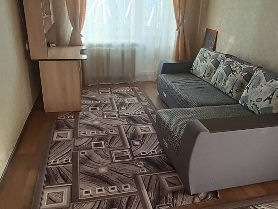 Сдам двухкомнатную квартиру в аренду посуточно г.Славянск