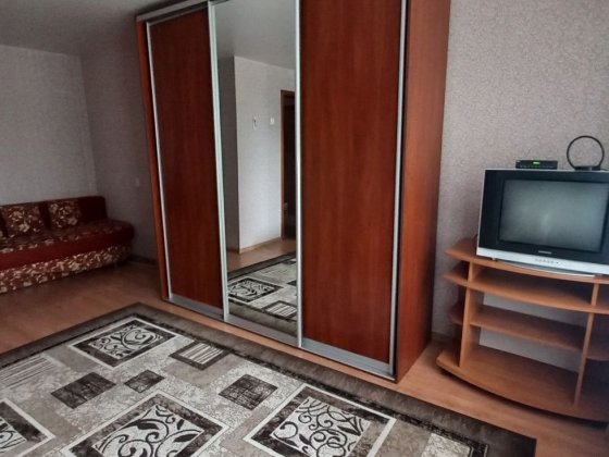 ОРЕНДА Подобово 1 КІМНАТНА квартира район ЖД Вокзал-Озерна Хмельницький