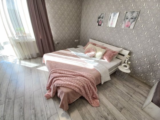 1-кімнатна, центр, подобово Івано-Франківськ