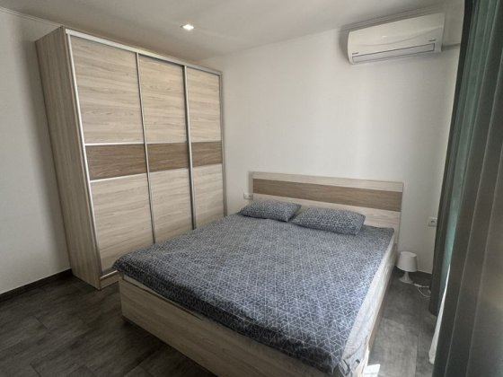 Подобова оренда квартири вул. Мельника 10 Івано-Франківськ