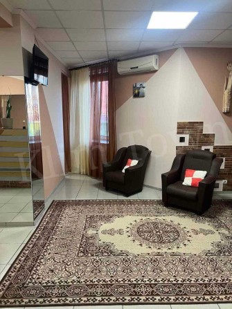 Здаються подобово однокімнатні апартаменти в р-ні університету - фото 1