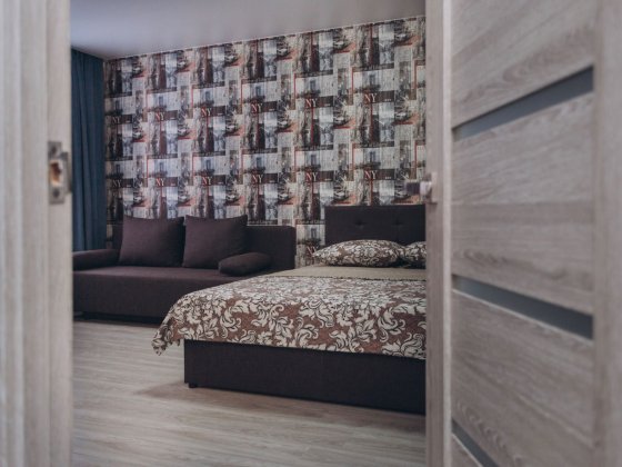 Квартири Подобово та Погодинно. Р-н ЛАВІНА. вул. І. Сірка біля озера Суми