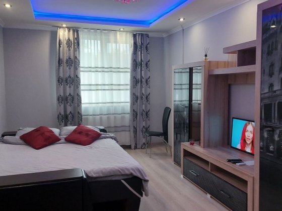 Вільна 1-кімнатна квартира подобово Чернівці